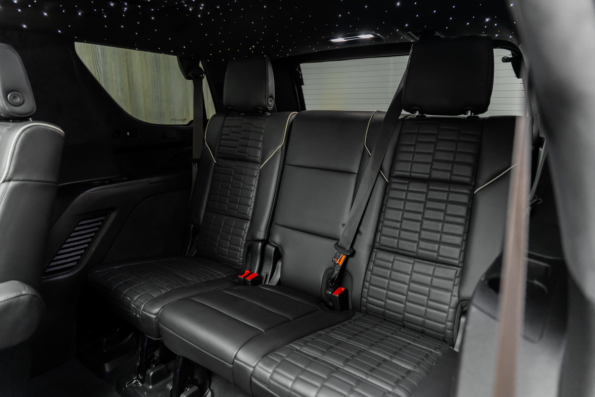 CADILLAC ESCALADE-image-24