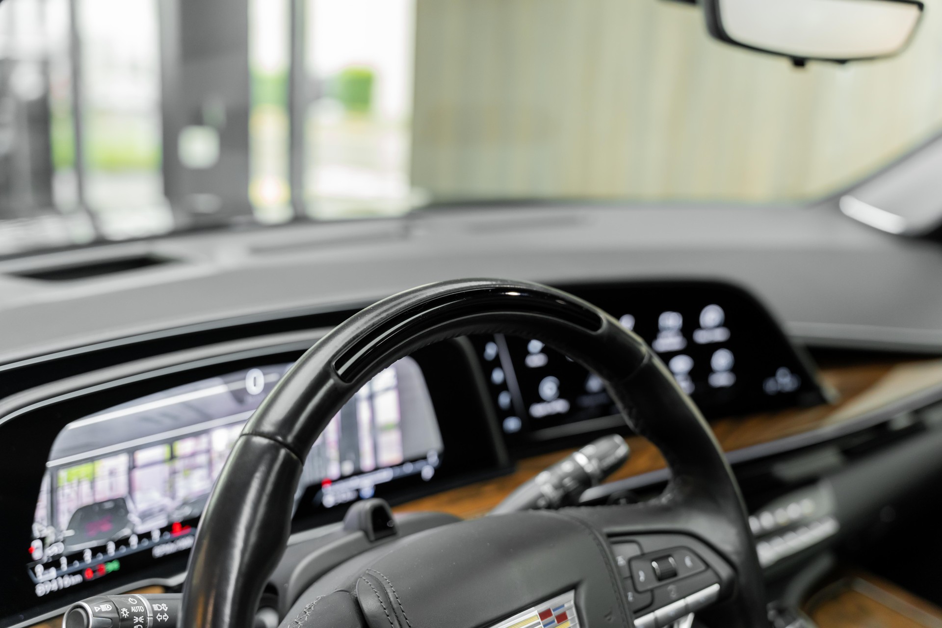 CADILLAC ESCALADE-image-17