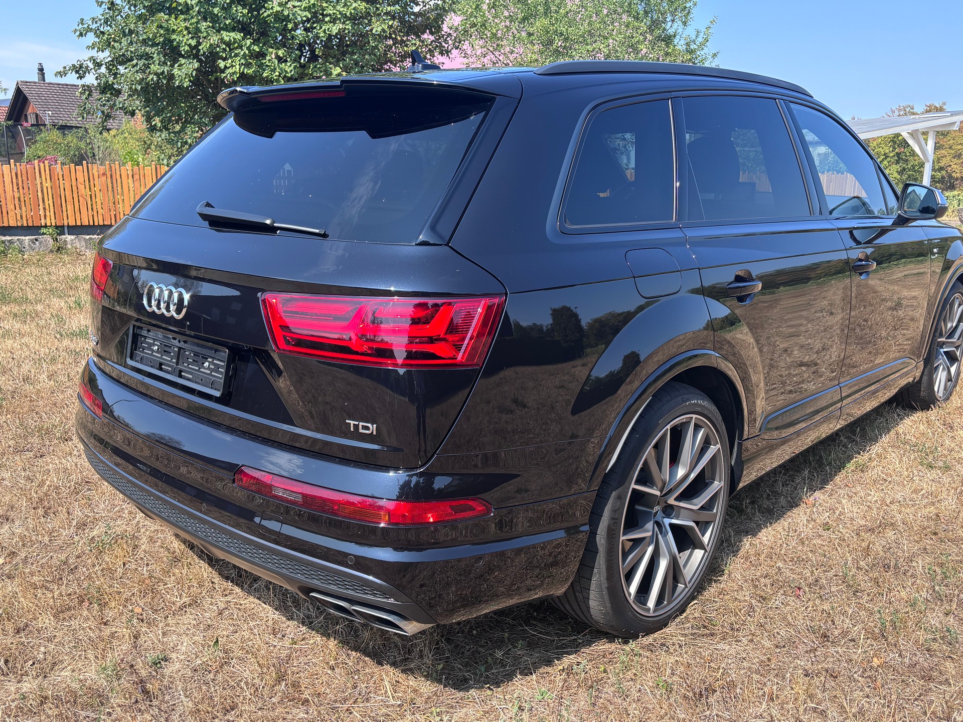 AUDI 4.0 V8 TDI quattro T-Tronic-image-5