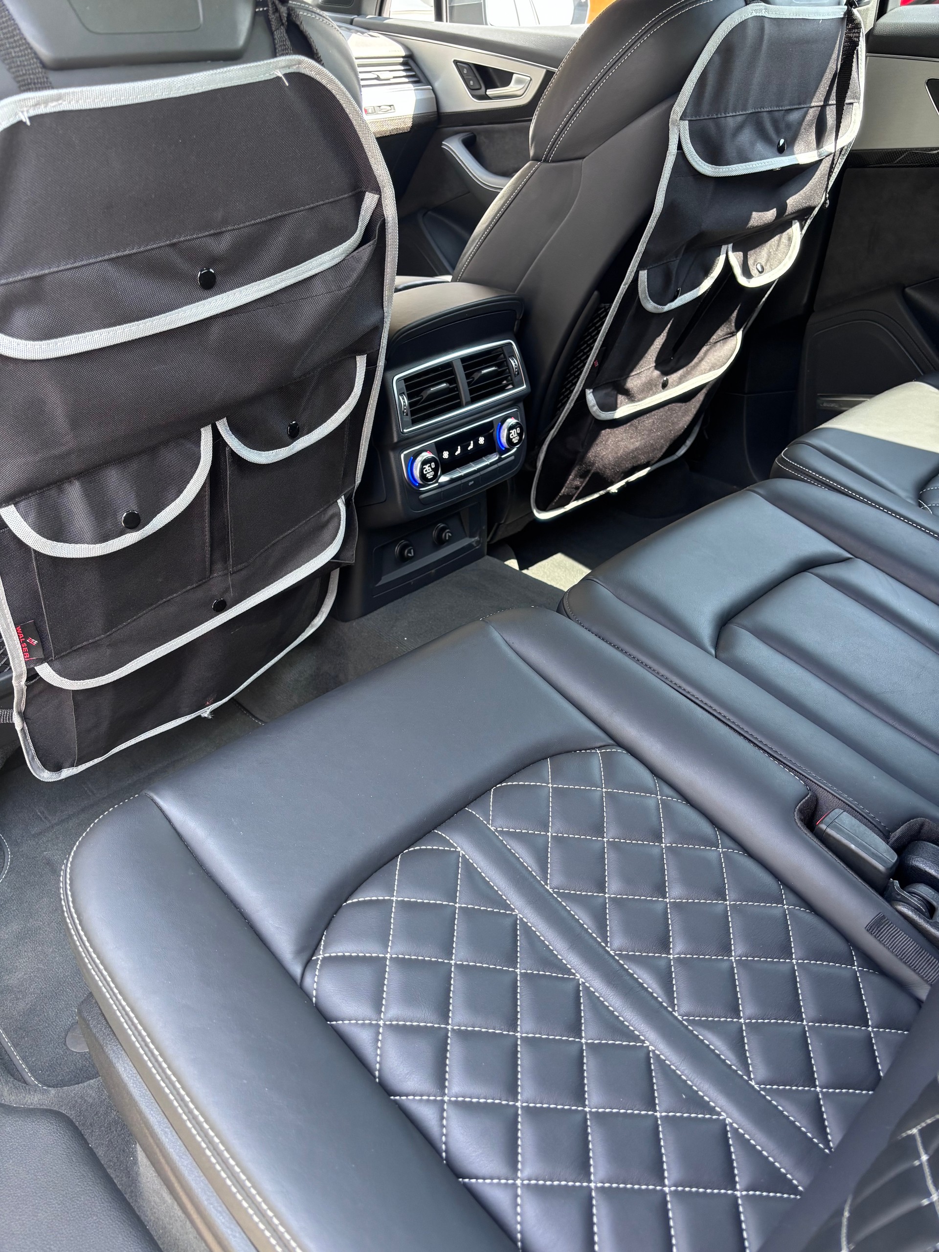 AUDI 4.0 V8 TDI quattro T-Tronic-image-15