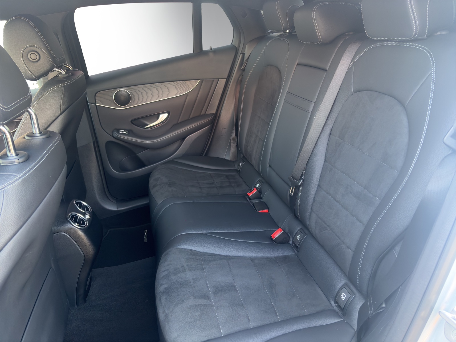 MERCEDES-BENZ GLC Coupé 250 d AMG 4M-image-9