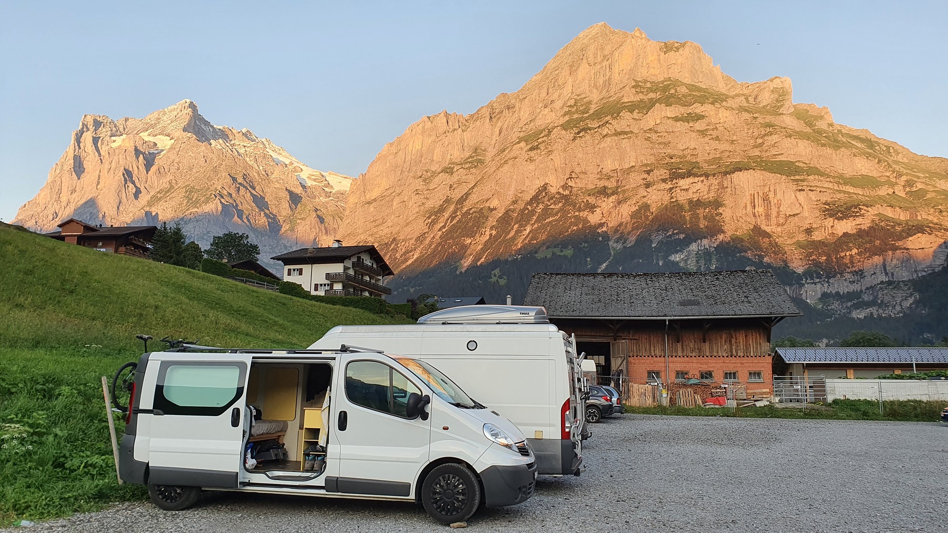 OPEL Vivaro 2.5TD H1L2 CamperVan Autark