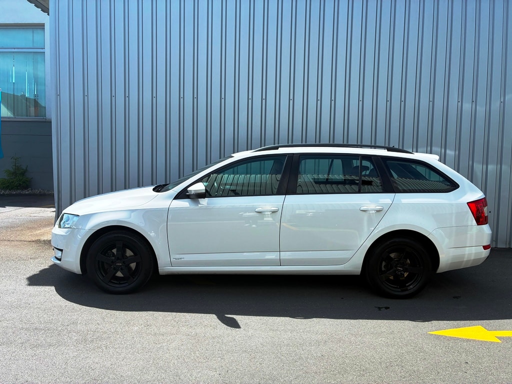 SKODA Octavia Combi 1.4 TSI G-tec Ambition CNG DSG-showroom-element-2