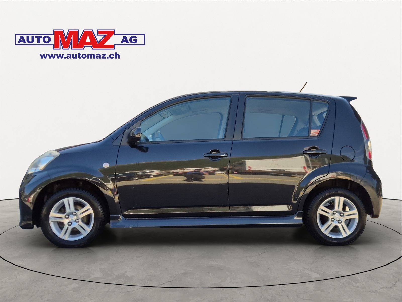 DAIHATSU Sirion 1.3 S Custom 4WD-showroom-element-1