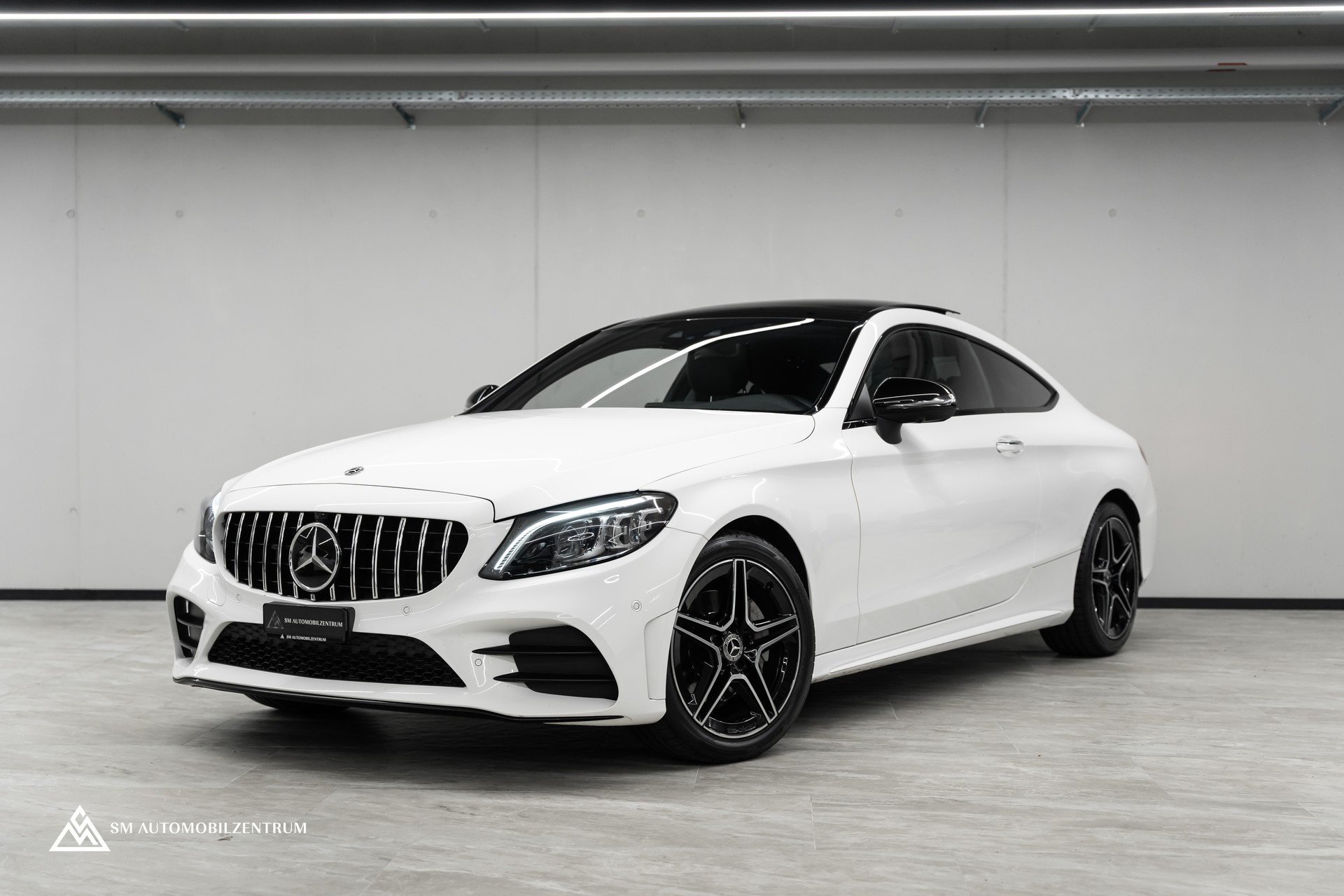 MERCEDES-BENZ C 200 4matic Coupé / Burmester / Memory / 360° / Alcantara