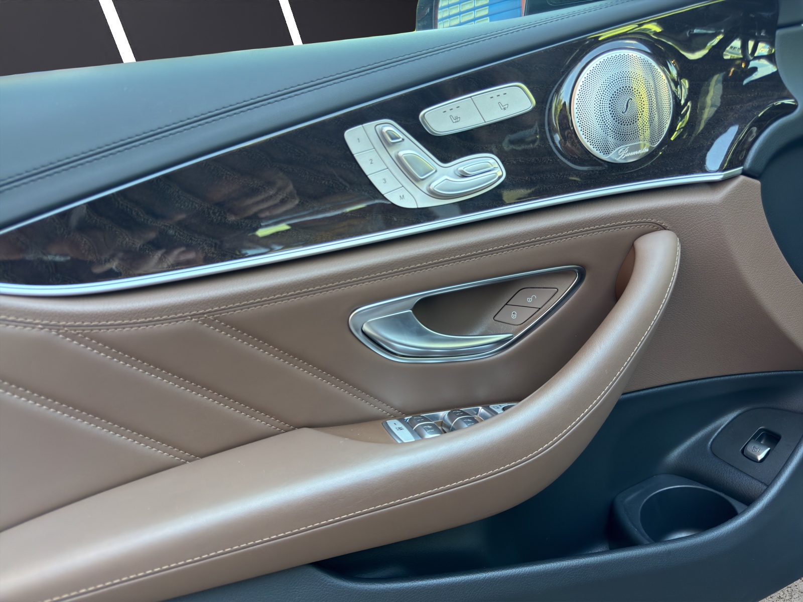 MERCEDES-BENZ AMG E 63 S T 4Matic+ Speedshift 9G-TCT-image-19