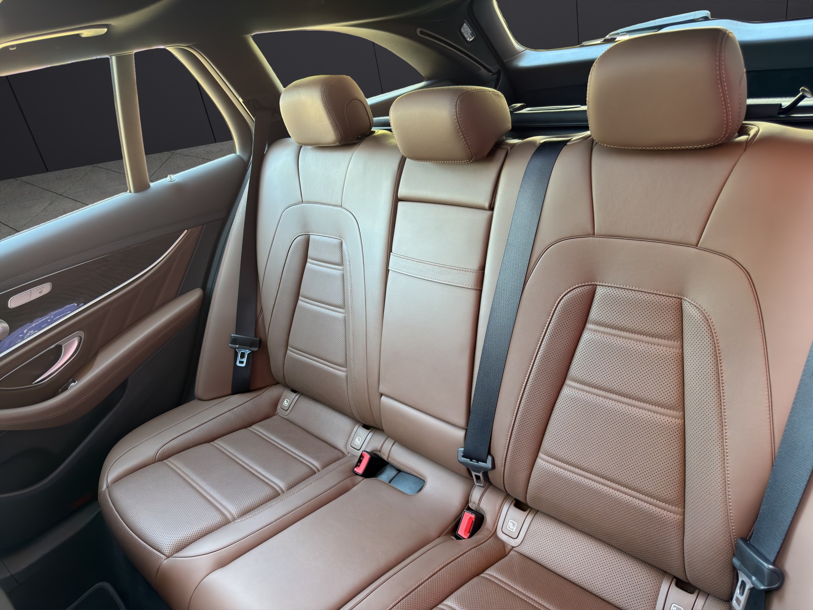 MERCEDES-BENZ AMG E 63 S T 4Matic+ Speedshift 9G-TCT-image-13