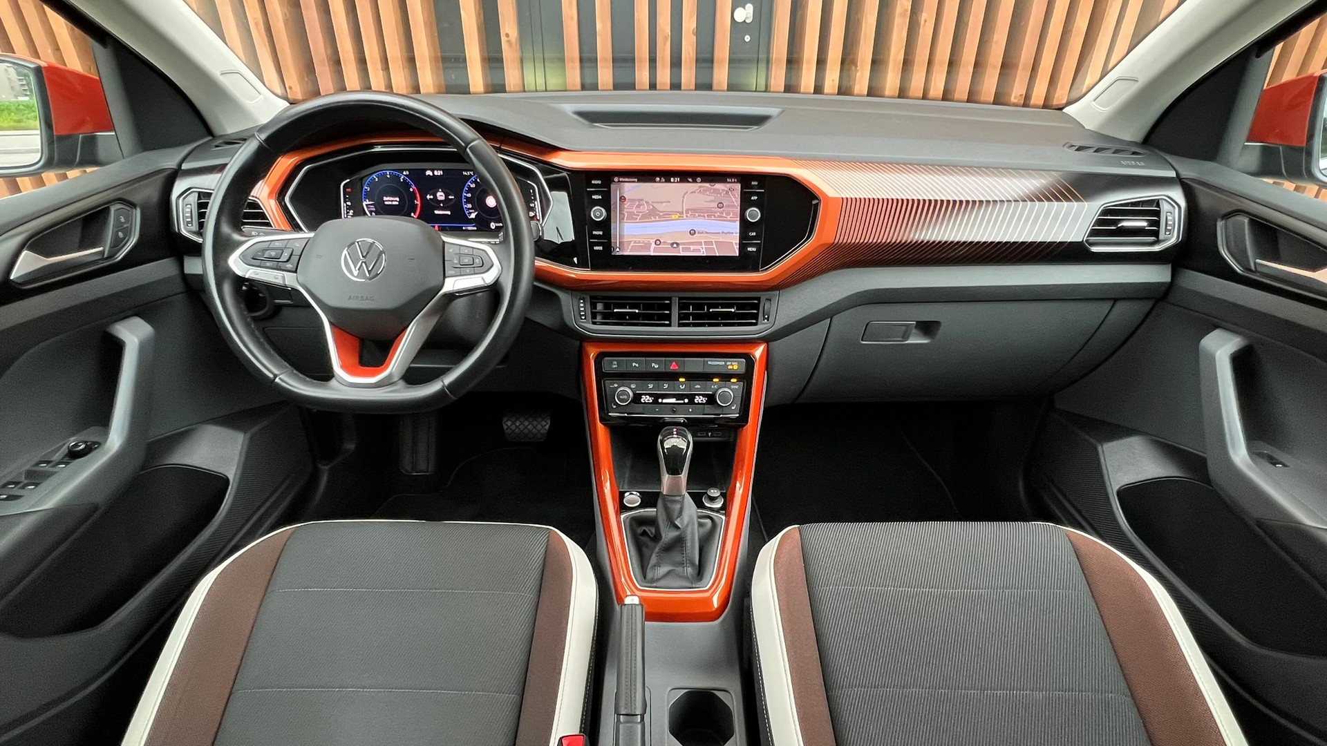 VW T-CROSS 1.5 TSI EVO ACT ENERGETIC ORANGE STYLE DSG l 150 PS-image-17