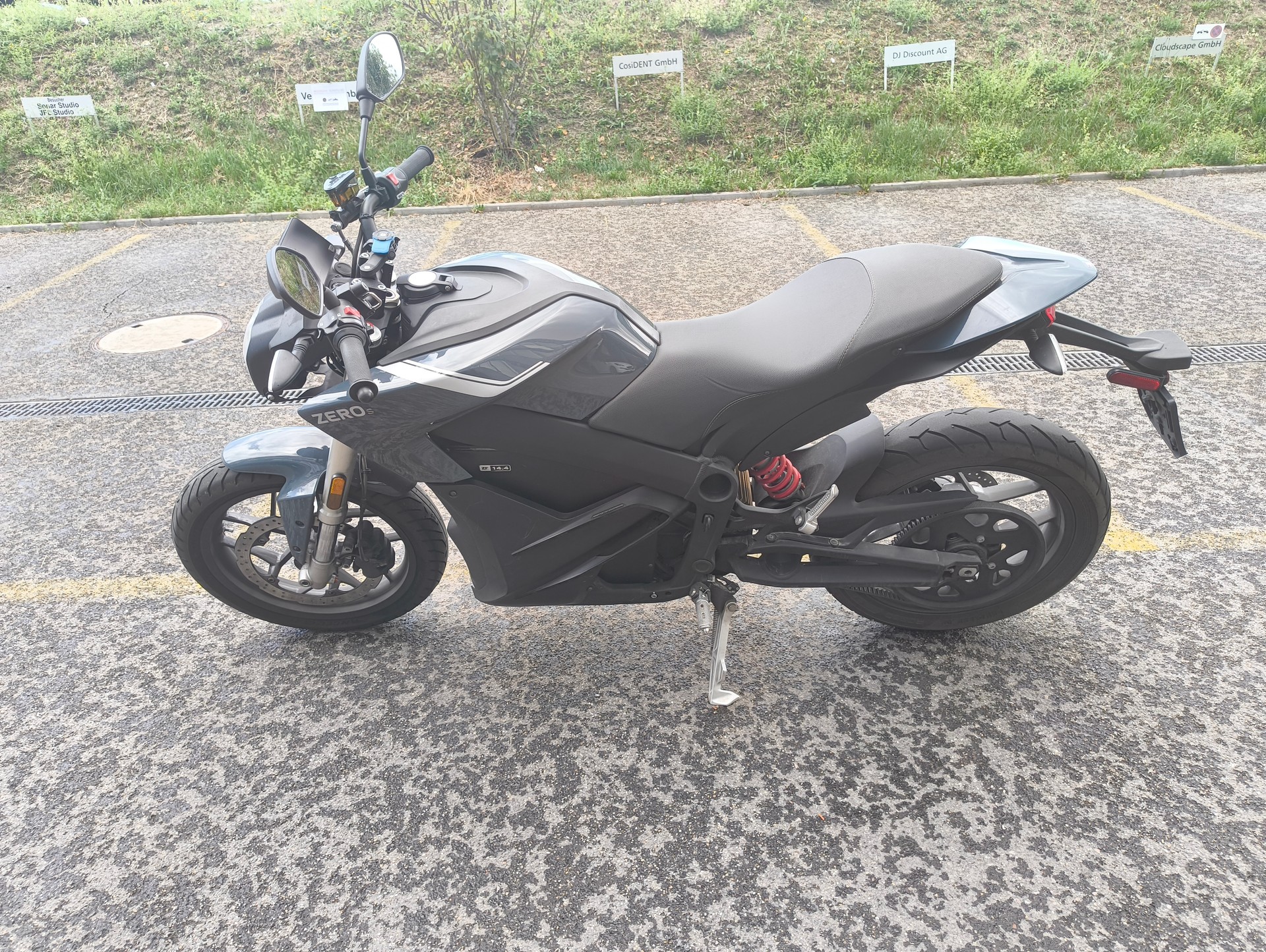 ZERO S ZF 14,4-image-0