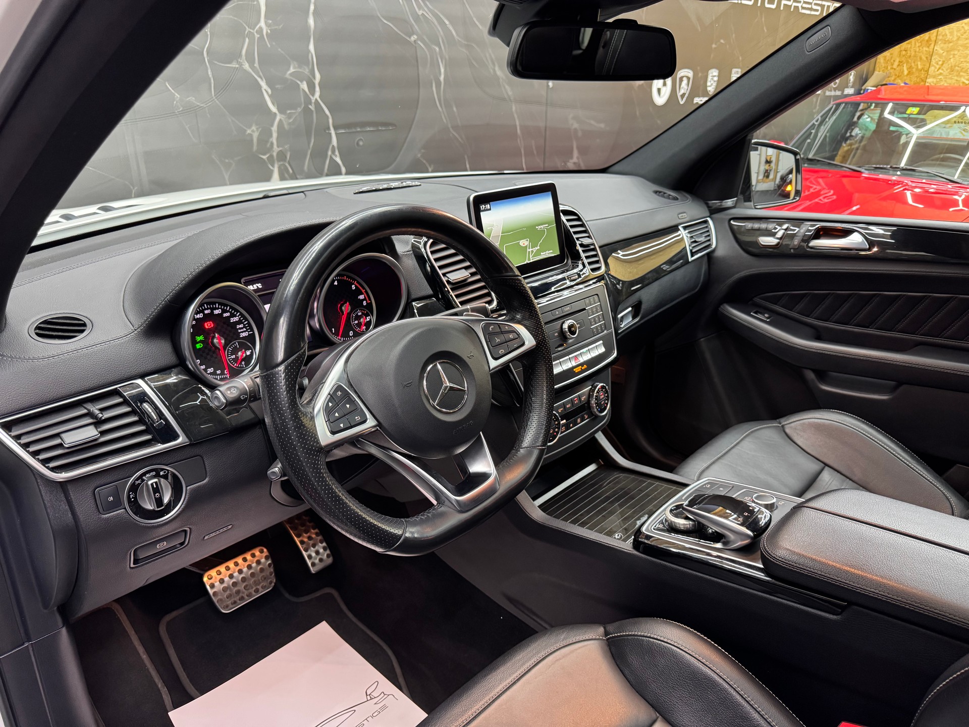 MERCEDES-BENZ GLE 350 d Executive 4Matic 9G-Tronic-image-6