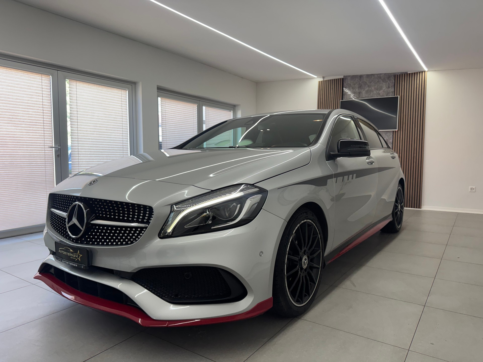 MERCEDES-BENZ A 250 SPORT AMG Line 4Matic 7G-DCT*CH-Fahrzeug*Frisch MFK*