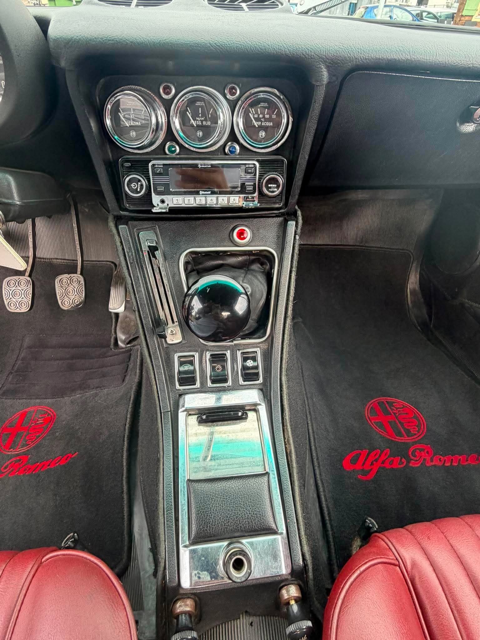 ALFA ROMEO 2000-image-12