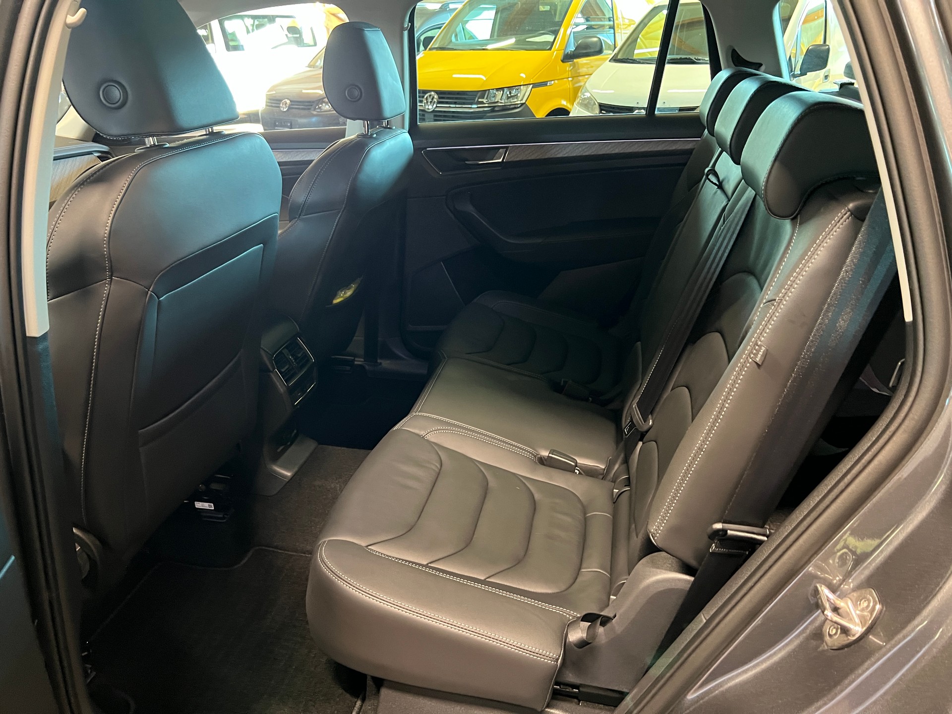 SKODA Kodiaq 2.0 TDI CR Style 4x4 DSG-image-12