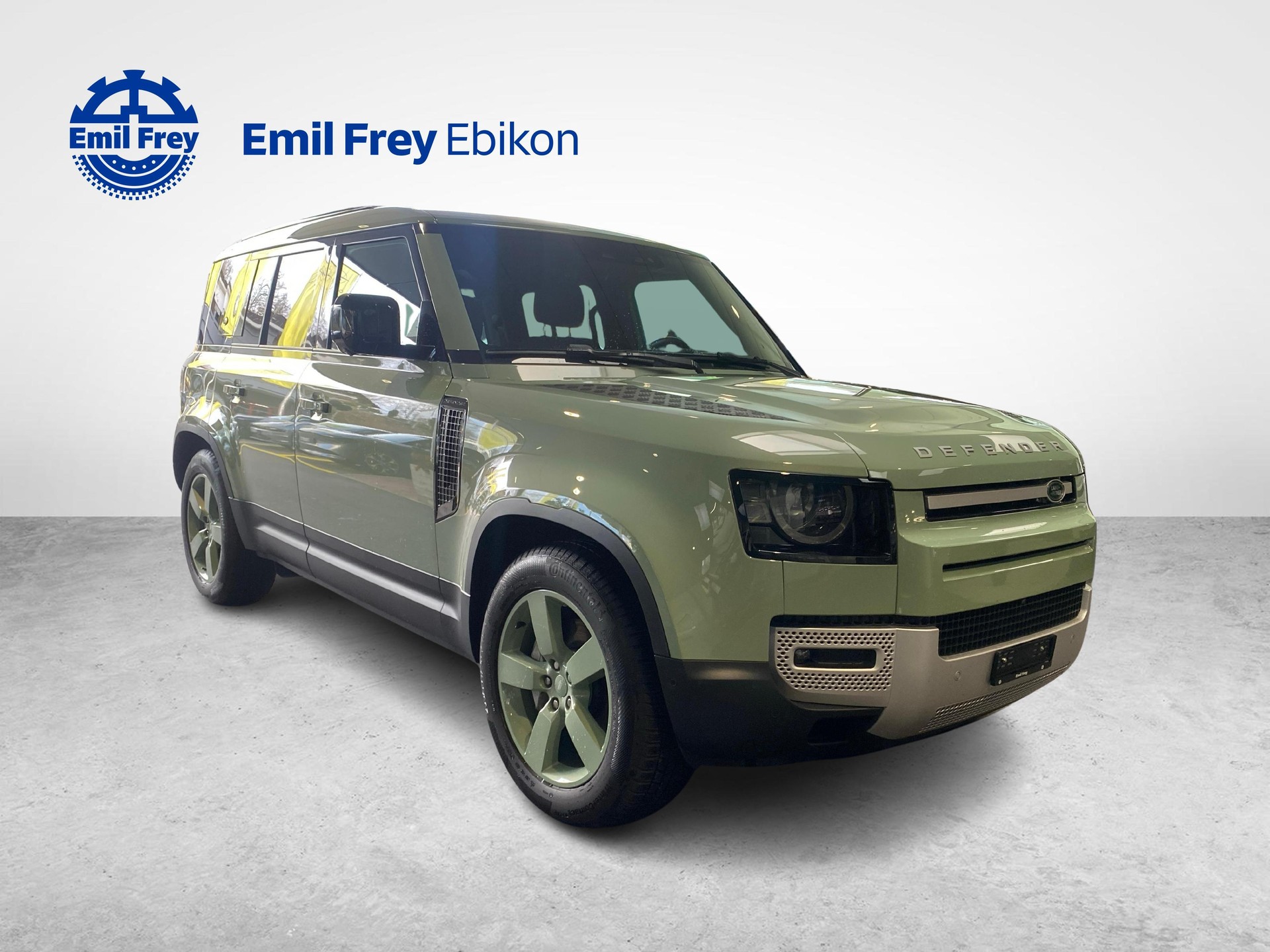 LAND ROVER Defender 110 3.0 D I6 300 75th Edition-image-6