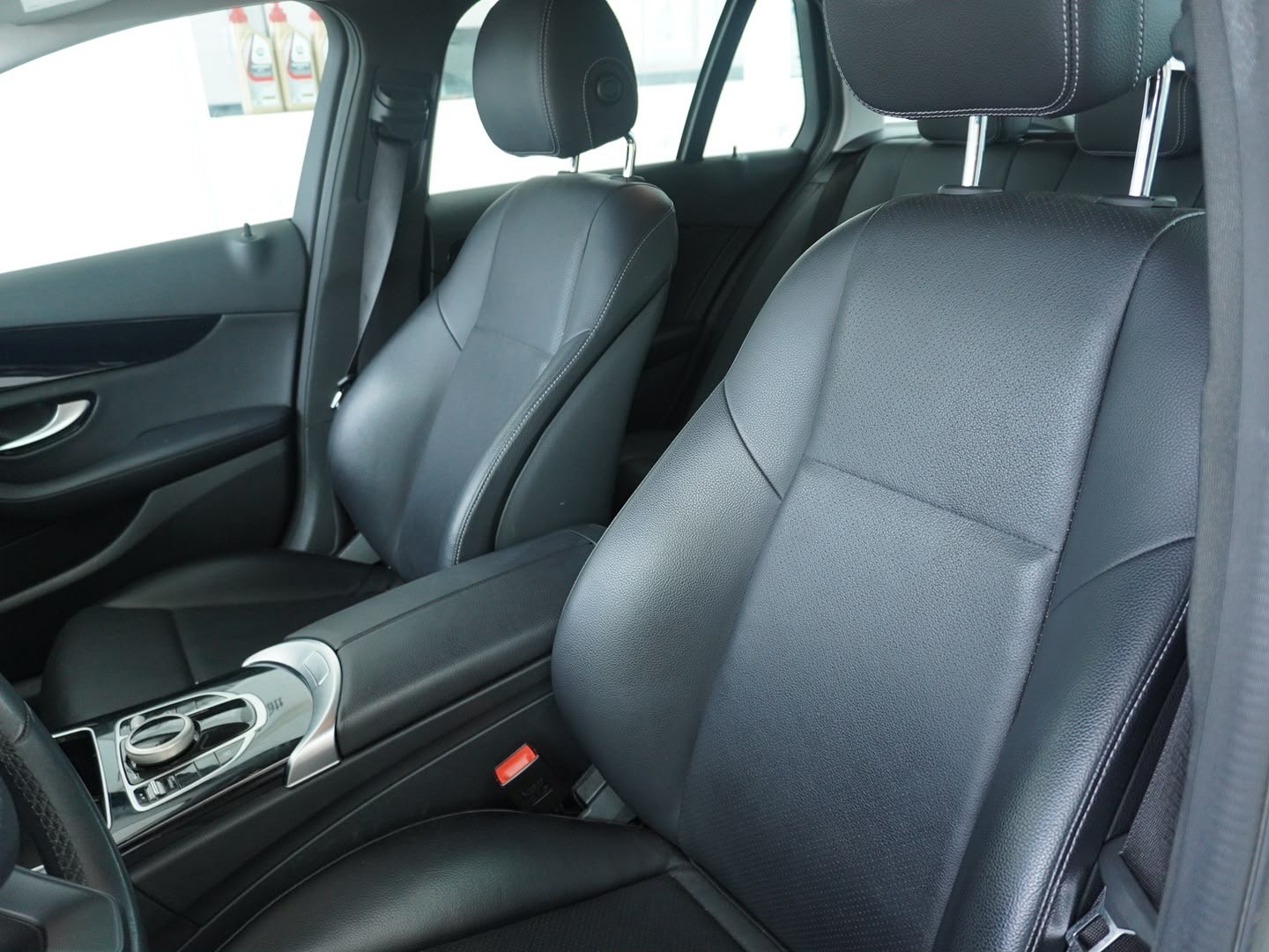 MERCEDES-BENZ C 250 BlueTEC Swiss Star 4Matic 9G-Tronic-showroom-element-3