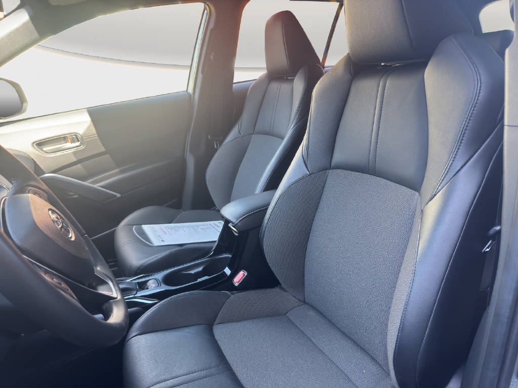 TOYOTA Corolla Cross 2.0 HSD Trend AWD-i-image-5