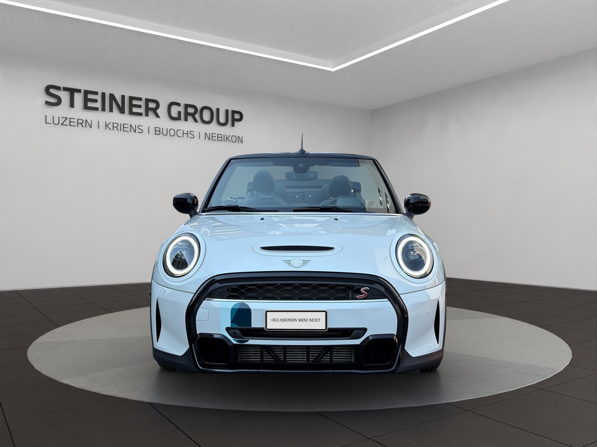 MINI Cooper S Cabriolet DKG-showroom-element-1
