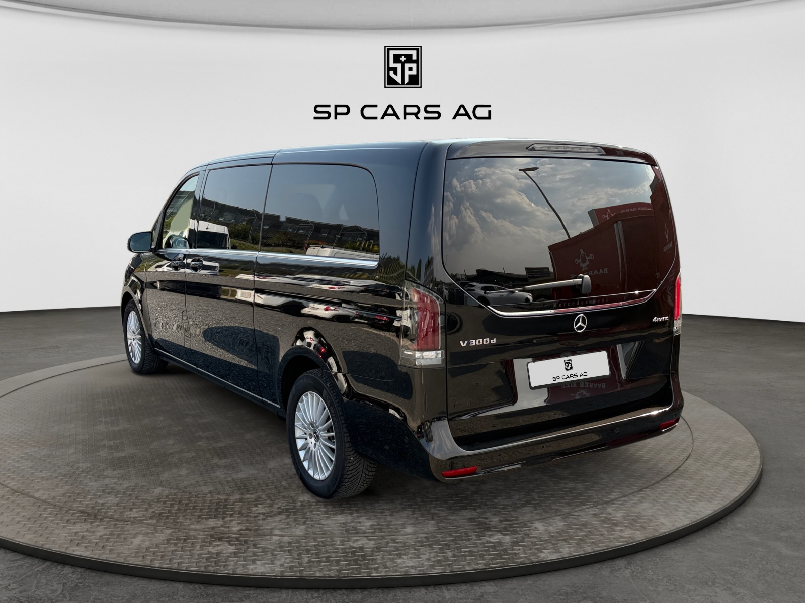 MERCEDES-BENZ V 300 d extralang Avantgarde 4Matic 9G-Tronic-showroom-element-2