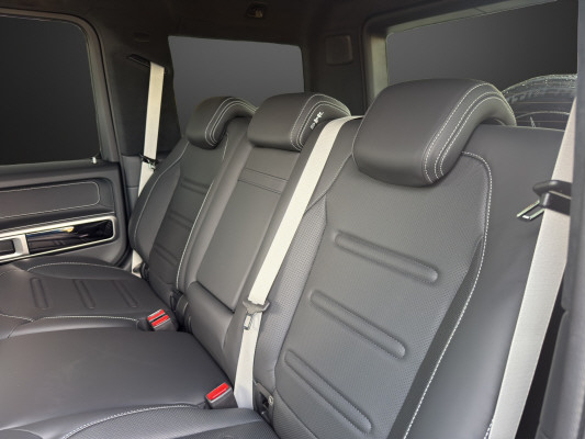 MERCEDES-BENZ G 450d 9G-Tronic-image-9