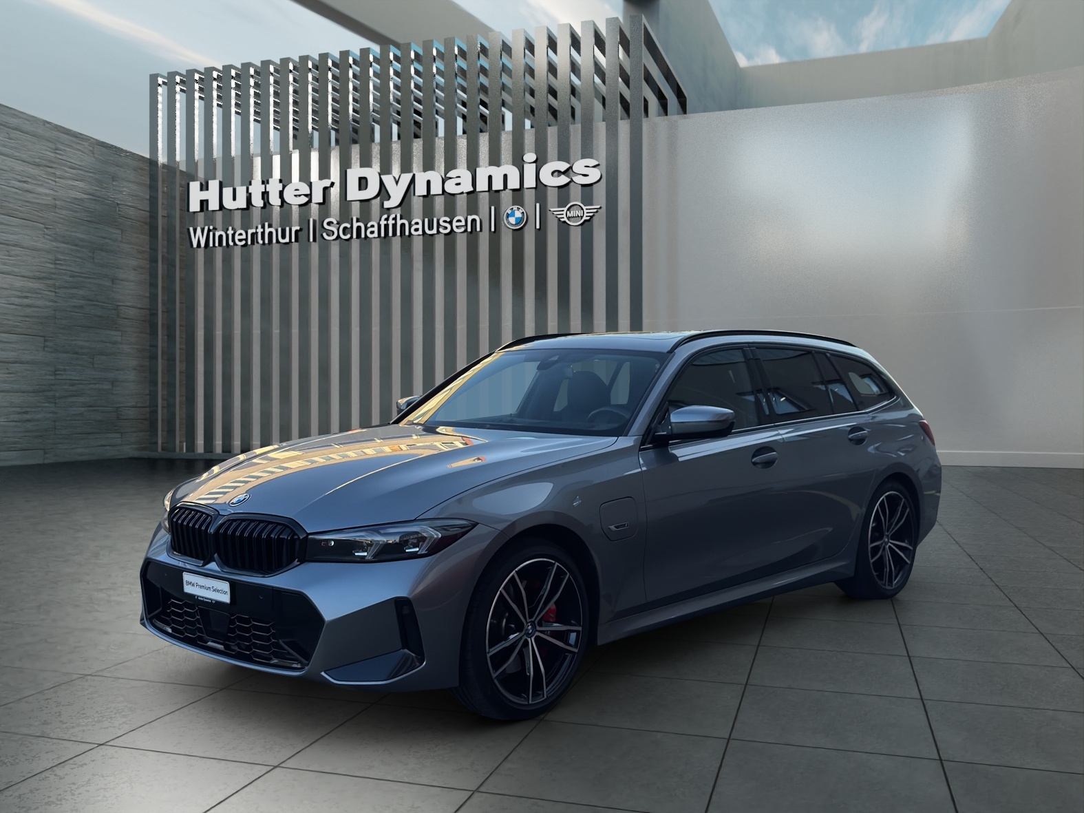 BMW 330e xDrive Touring M AERODYNAMIKPAKET