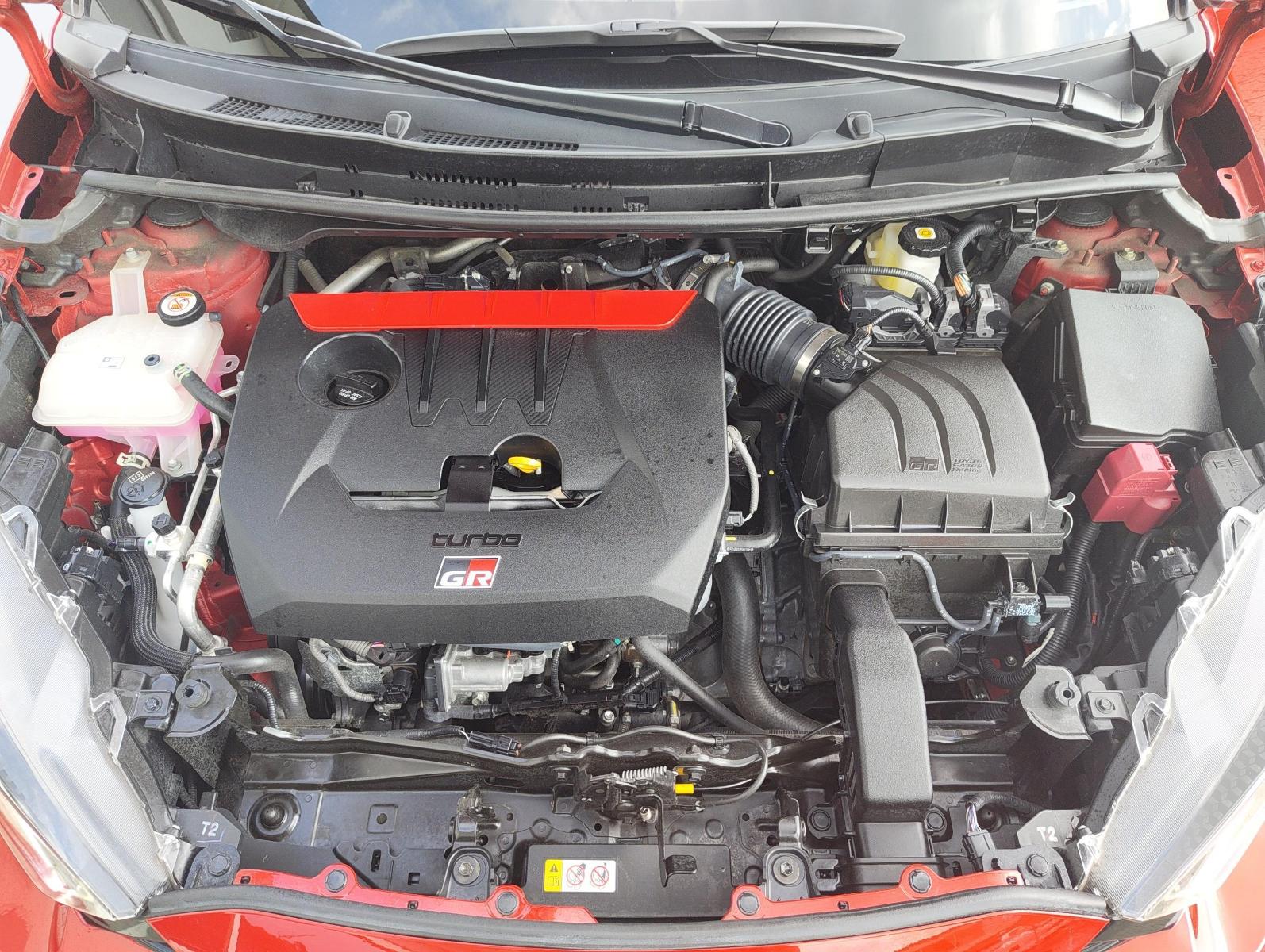 TOYOTA GR Yaris 1.6 Turbo Sport 4x4-image-11