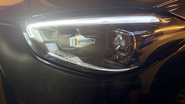 MERCEDES-BENZ C 220 d Swiss Star AMG Line 4matic-image-5