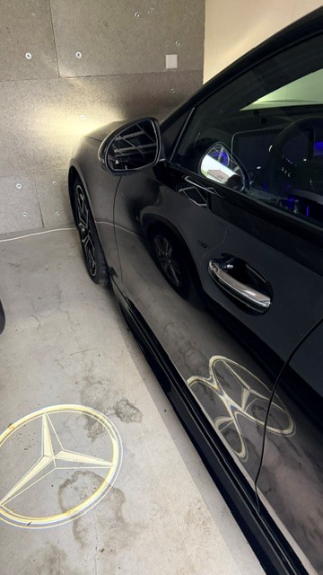 MERCEDES-BENZ C 220 d Swiss Star AMG Line 4matic-image-4