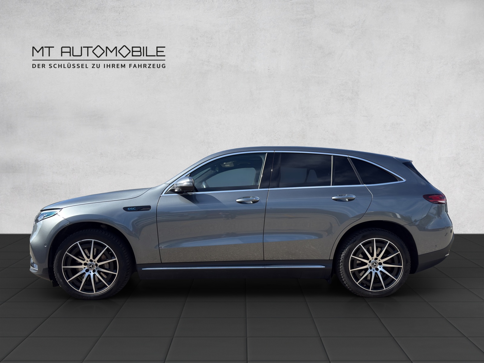 MERCEDES-BENZ EQC 400 AMG Line 4Matic-showroom-element-1