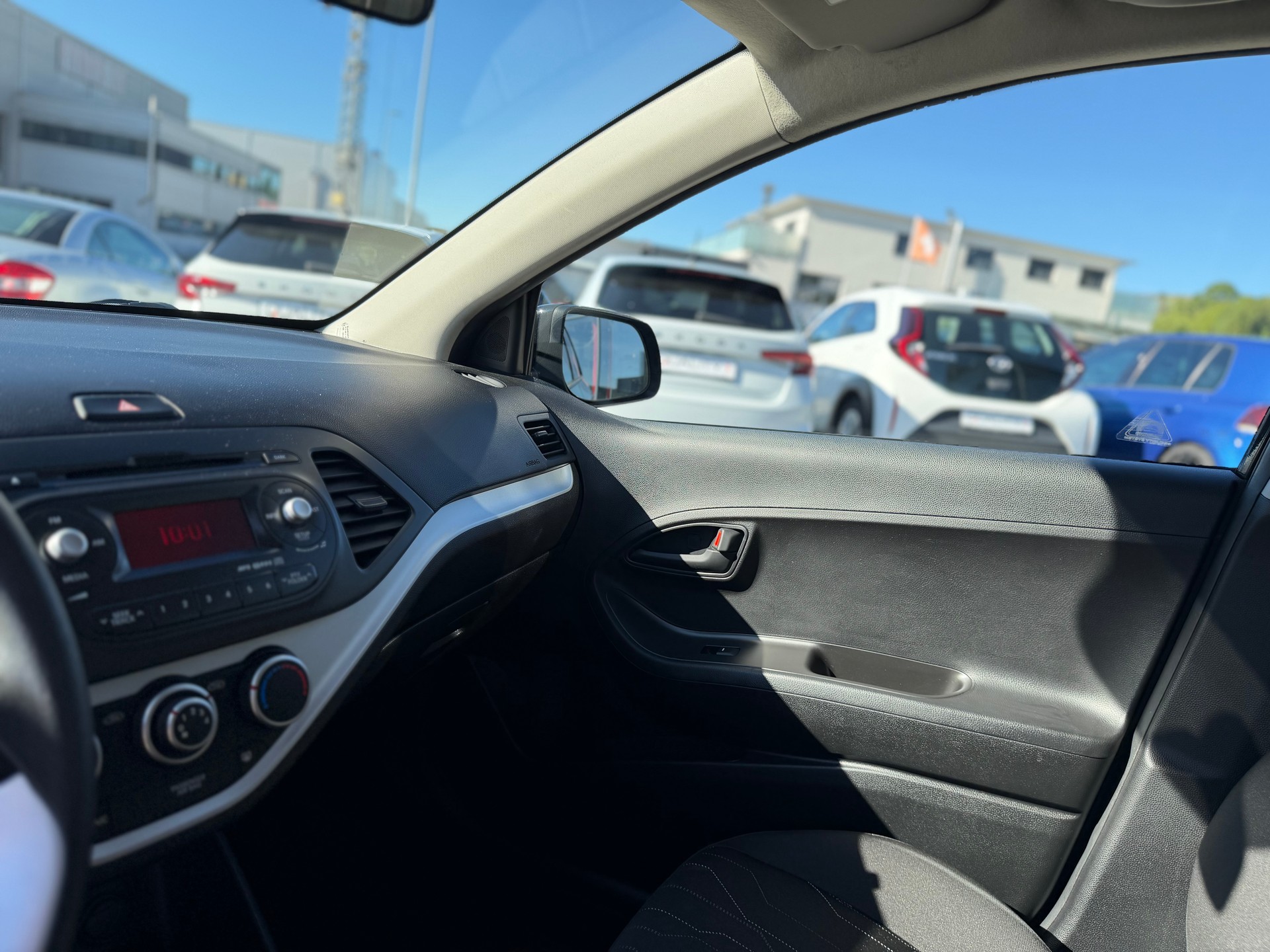 KIA Picanto 1.2 CVVT Style Automatic-image-12