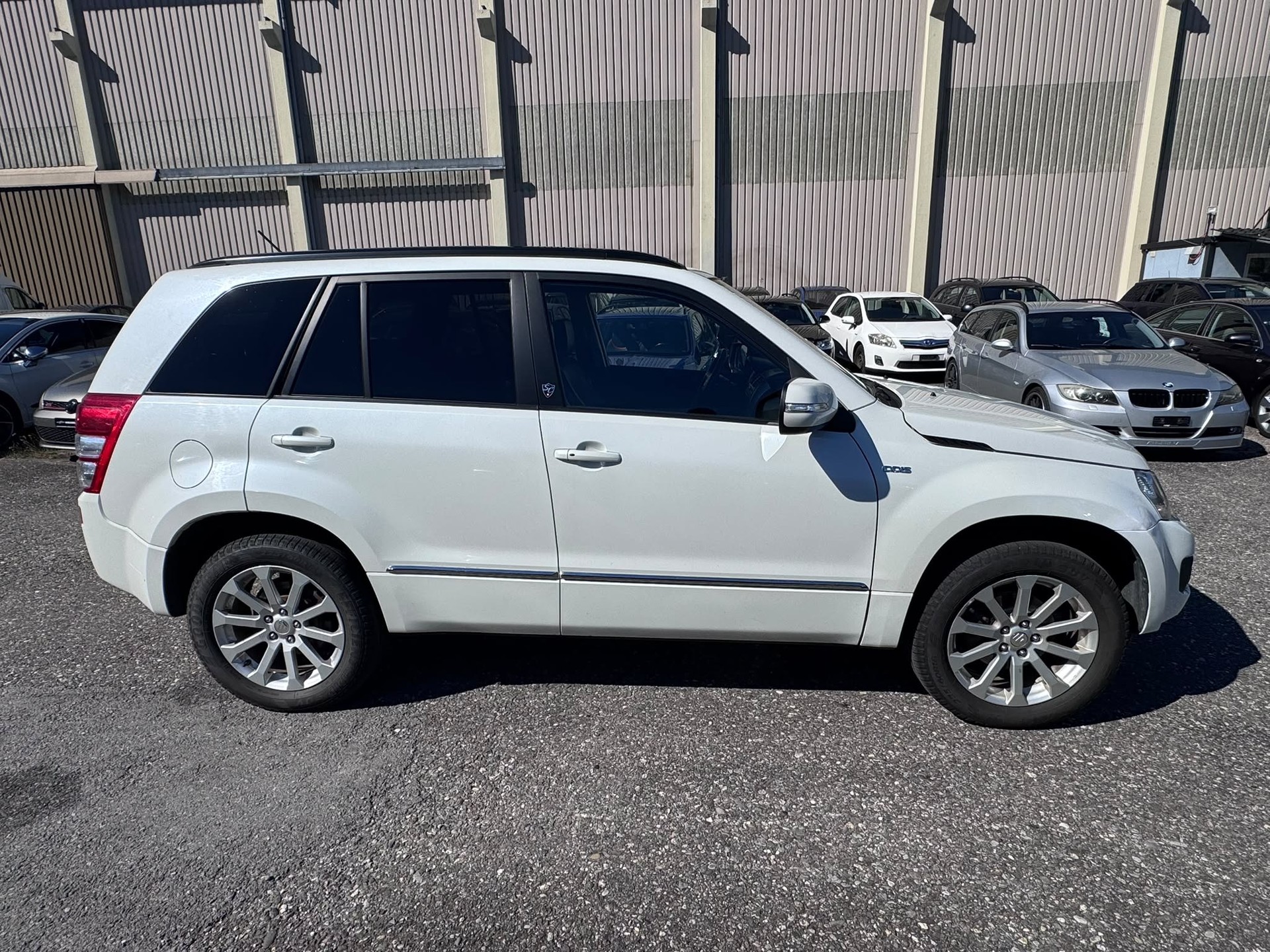 SUZUKI Grand Vitara 1.9 TD GL Top Sergio Cellano-image-4