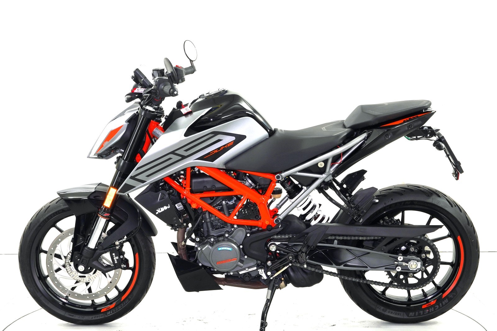 KTM 125 Duke ABS-image-4