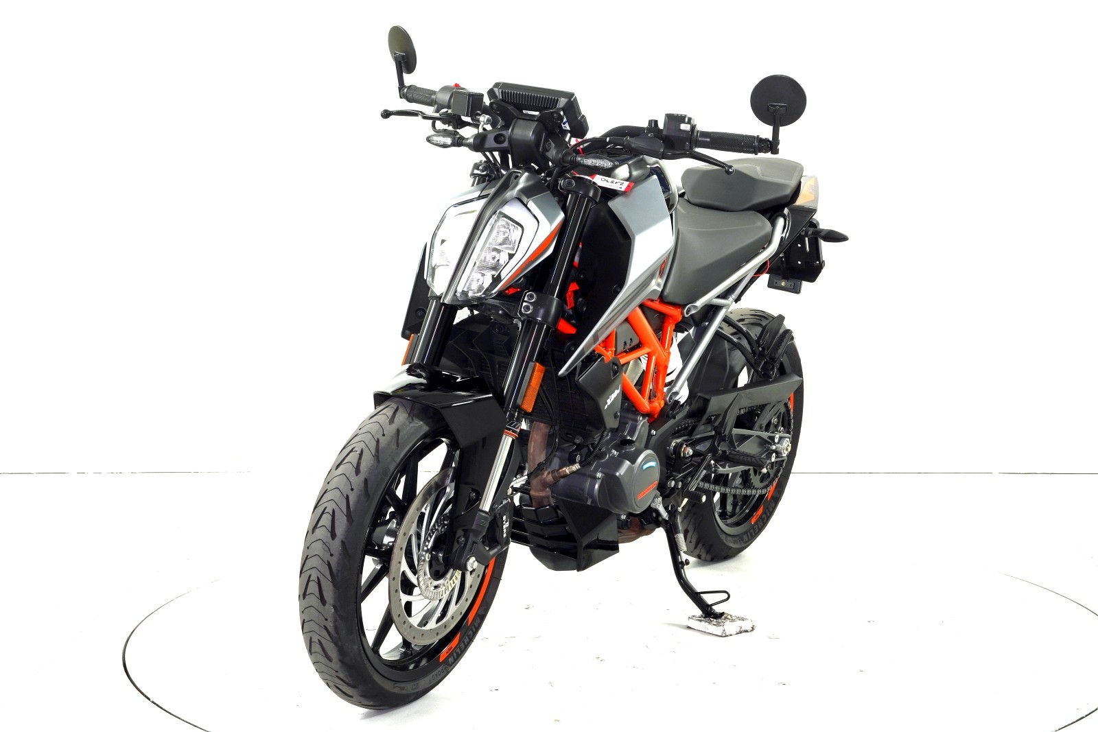 KTM 125 Duke ABS-image-2