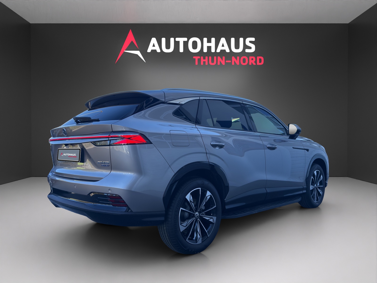 MG HS 1.5 PHEV Luxury-image-4