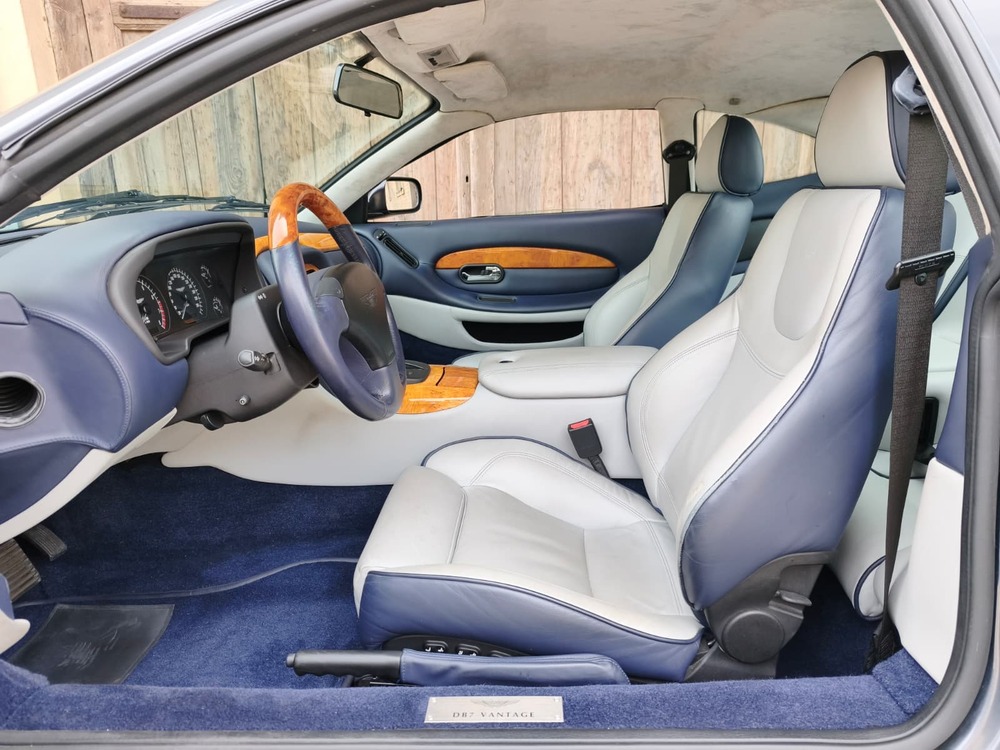 ASTON MARTIN DB7 Vantage-image-3