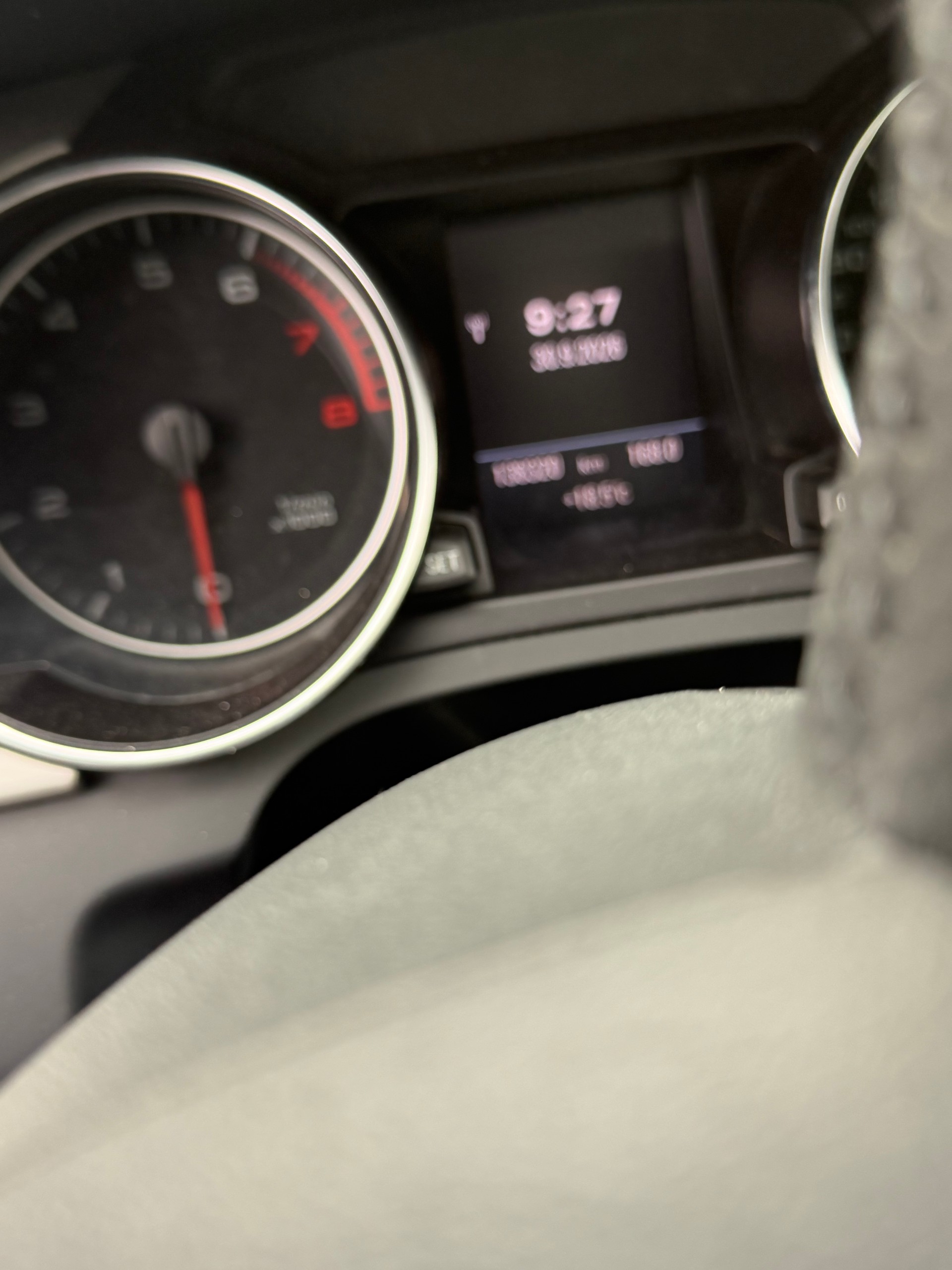 AUDI A5 Coupé 2.0 TFSI quattro-image-7