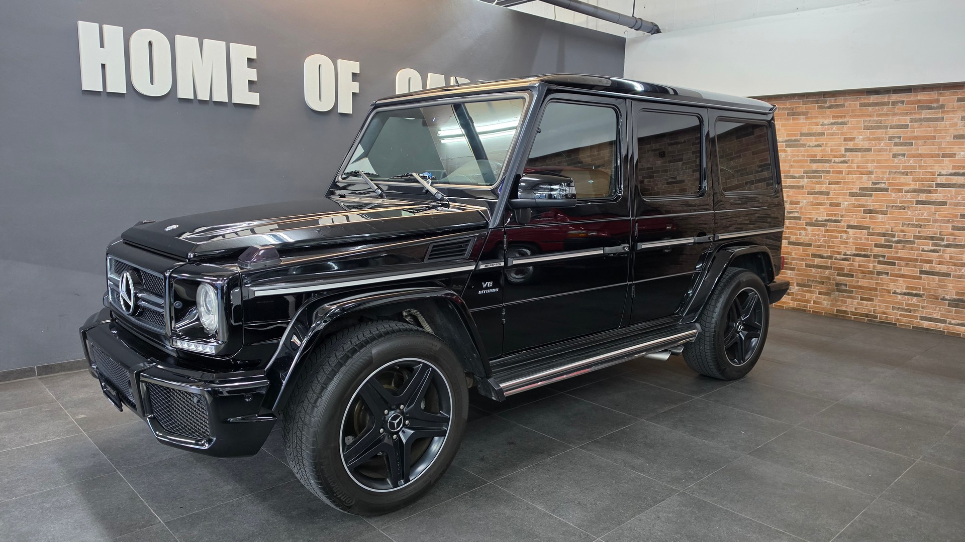 MERCEDES-BENZ G 63 AMG Automatic-showroom-element-2
