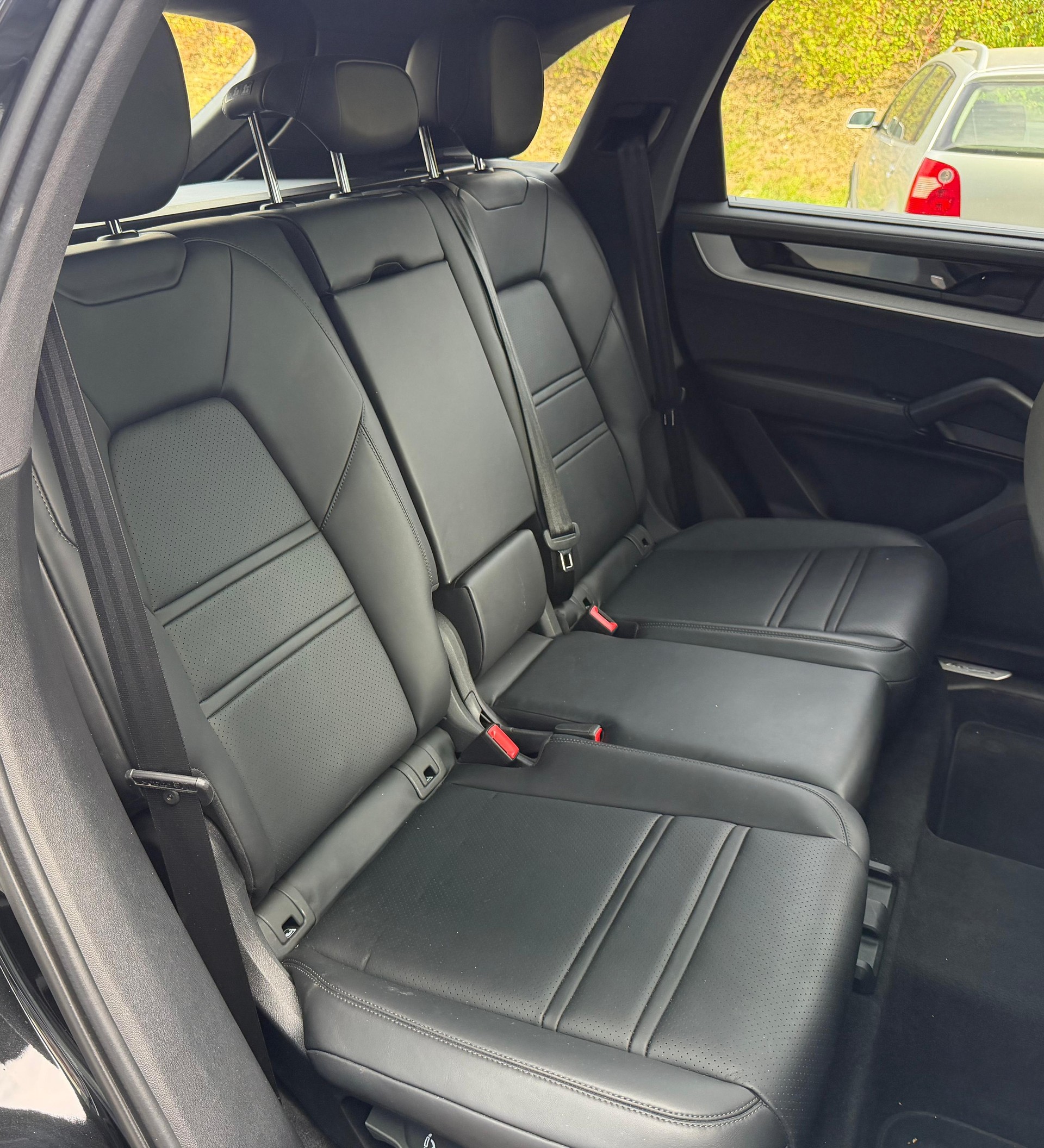PORSCHE Cayenne E-Hybrid Tiptronic-image-14