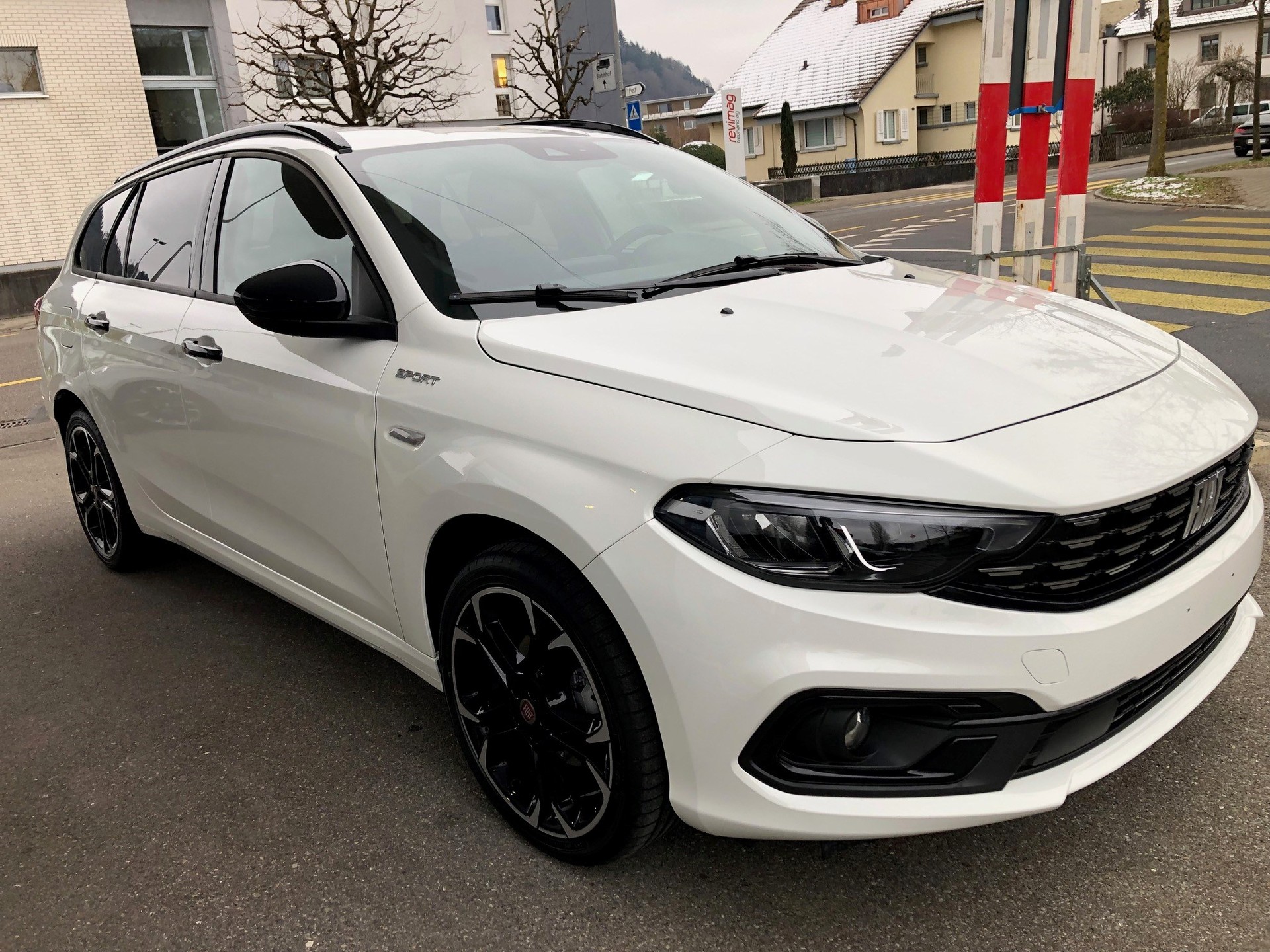 FIAT Tipo 1.0 T3 Station Wagon City Sport-image-2