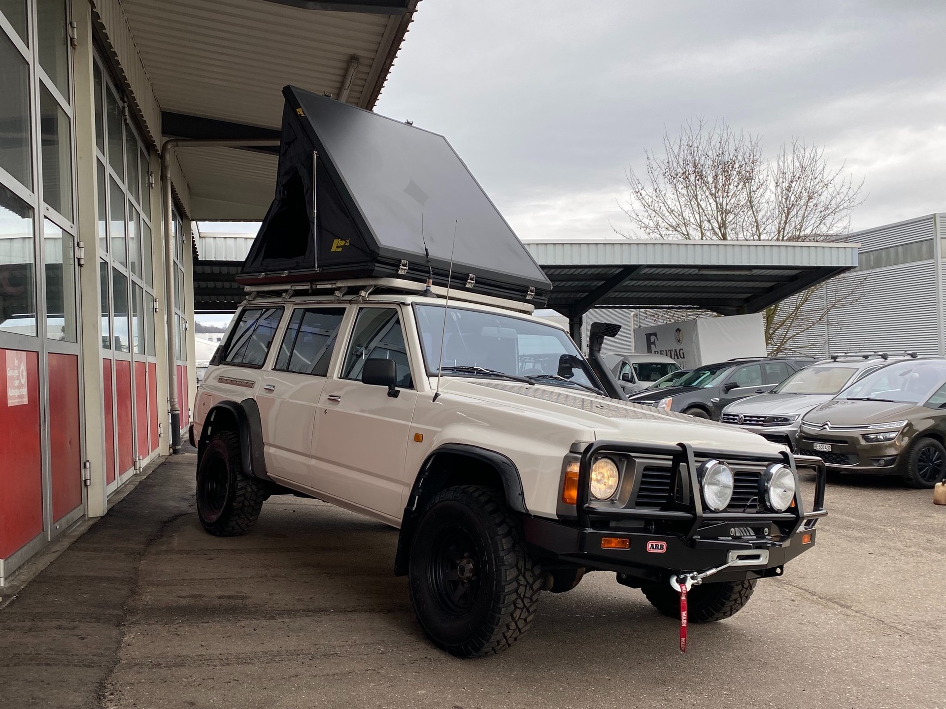 NISSAN Patrol GR 2.8 DL Wagon-image-10