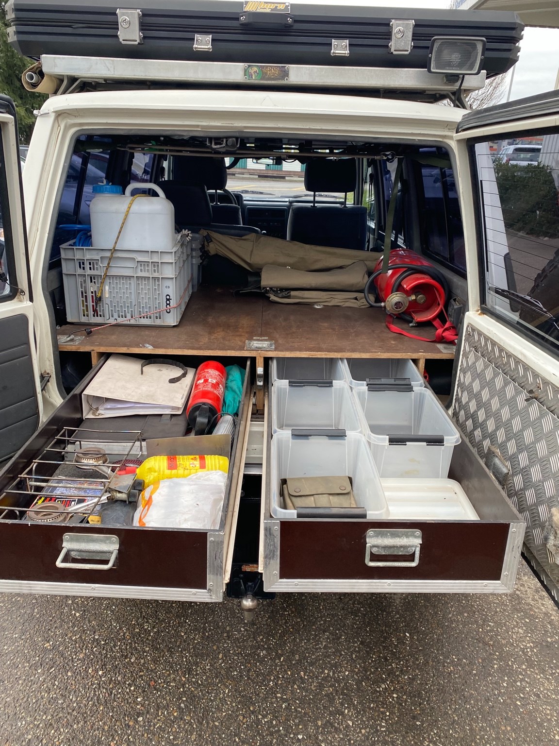 NISSAN Patrol GR 2.8 DL Wagon-image-16