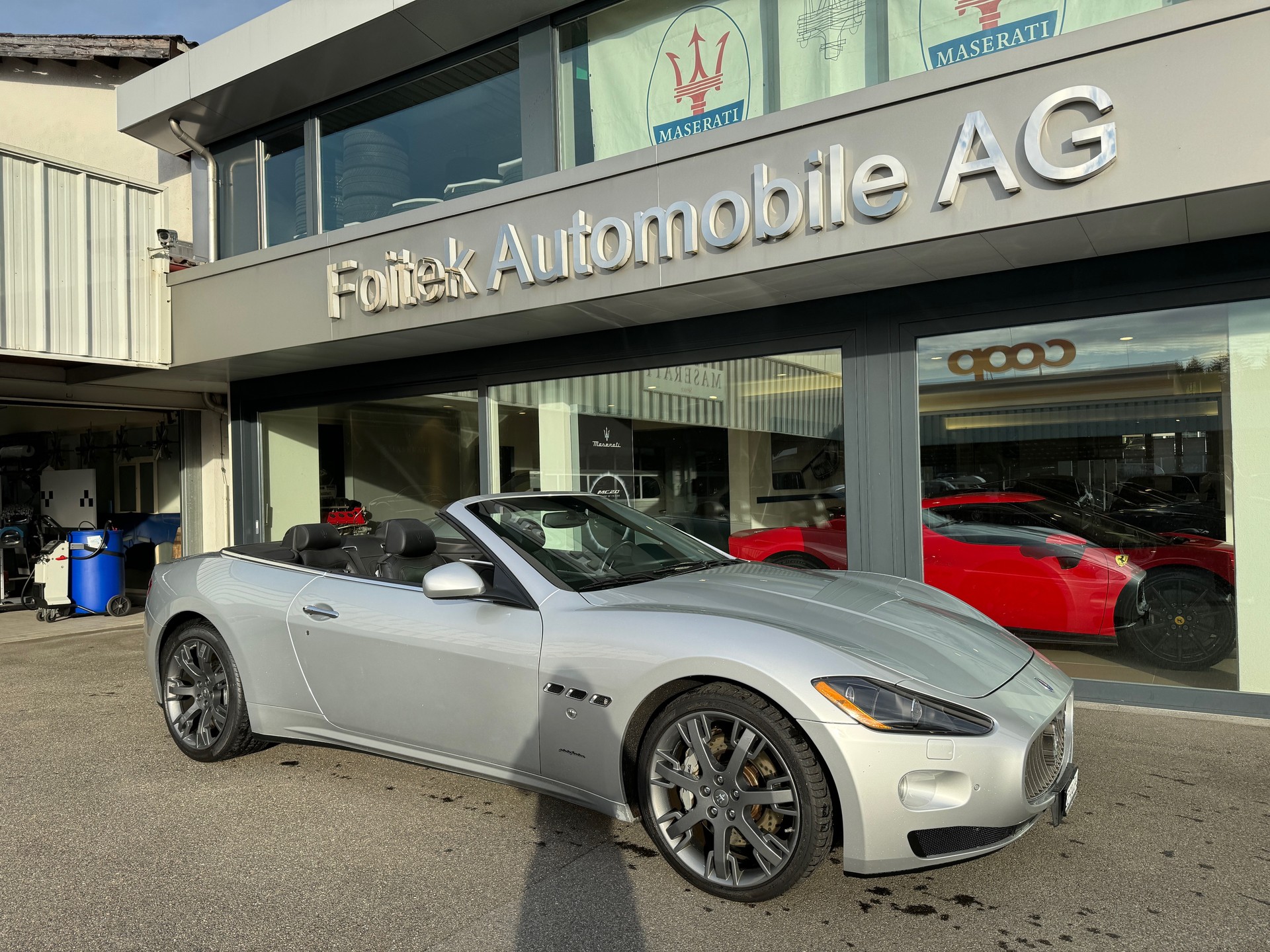 MASERATI GranCabrio-image-6
