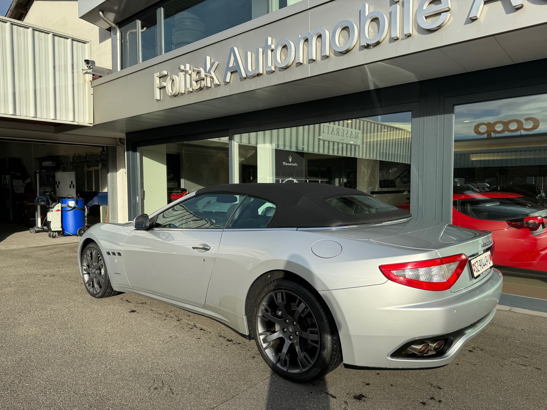 MASERATI GranCabrio-image-8