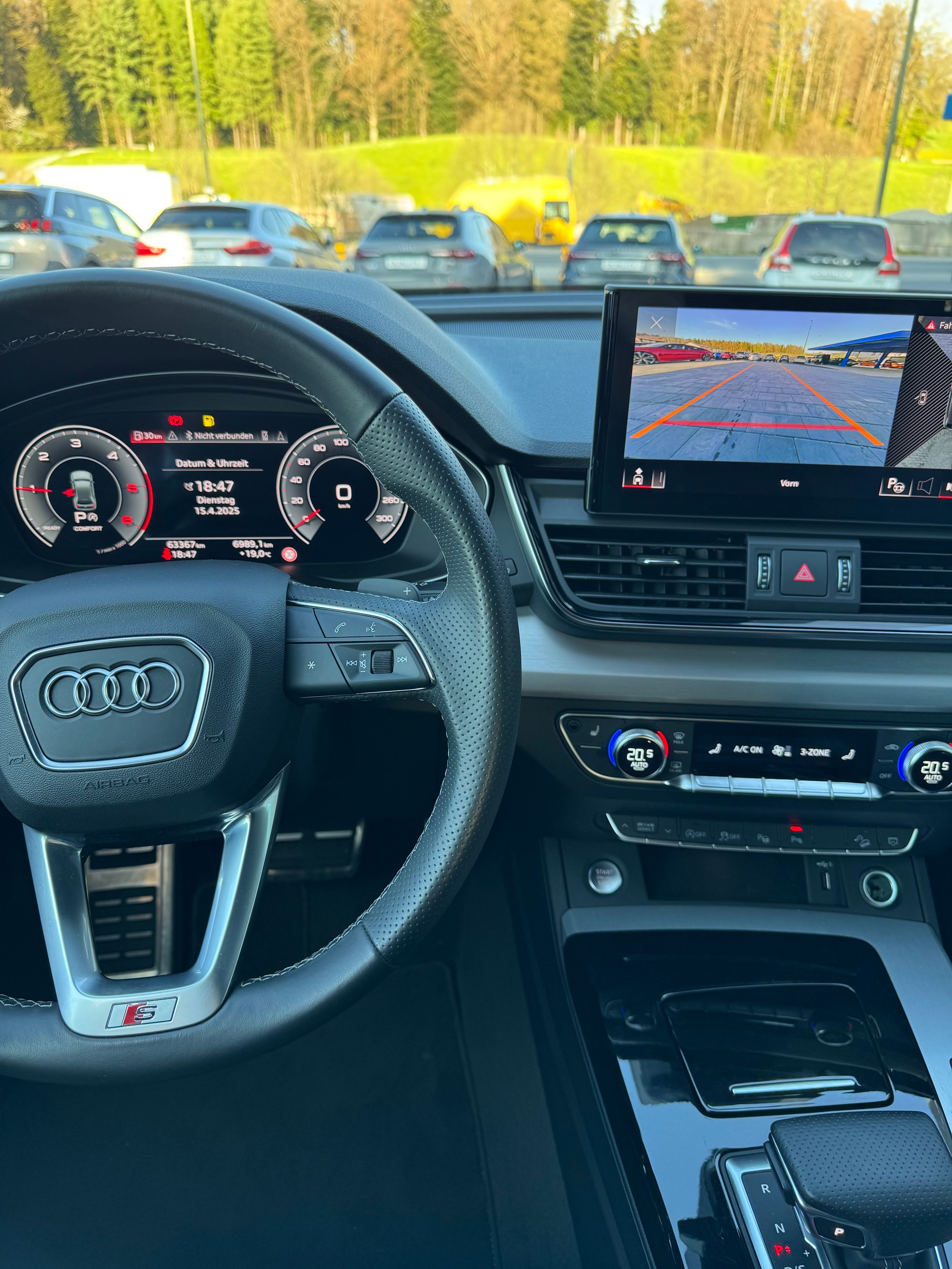 AUDI Q5 40 TDI S-line quattro S-tronic-image-9