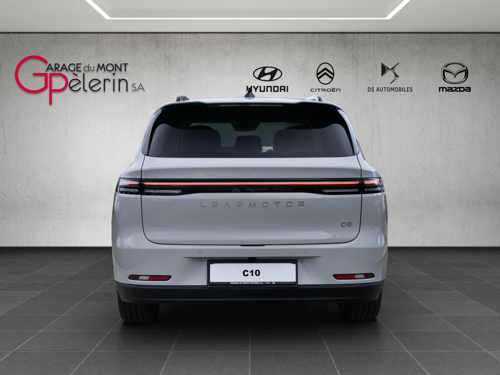 LEAPMOTOR C10 Design-showroom-element-2