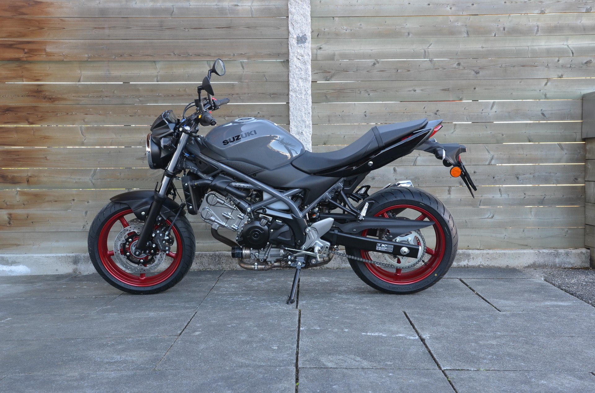SUZUKI SV 650 (35kW)-image-1