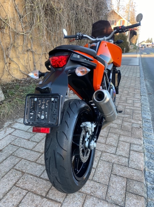 KTM 690 Duke-image-7