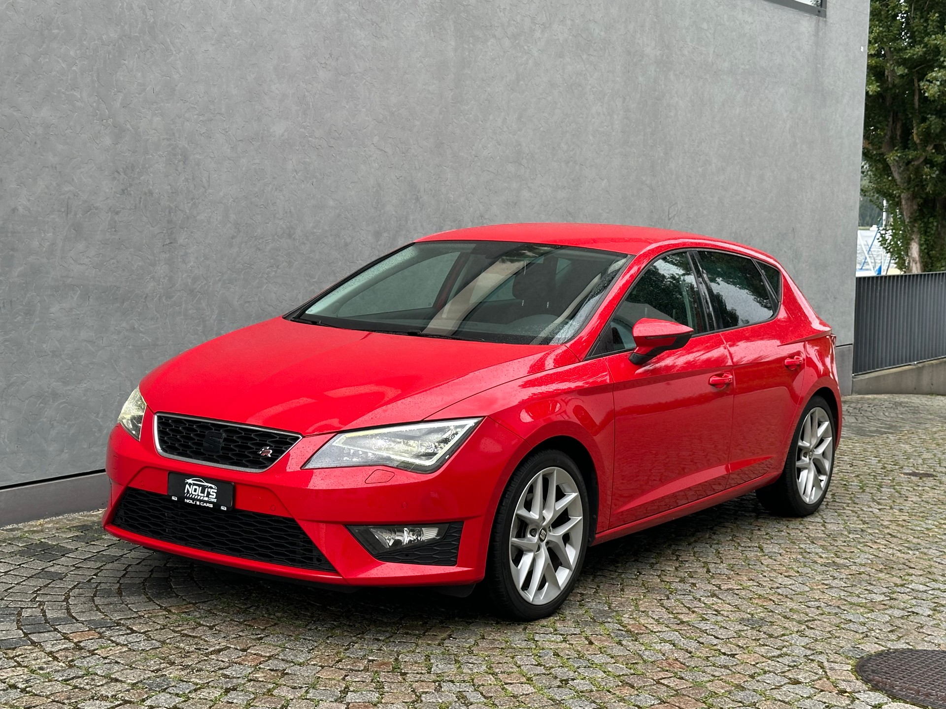 SEAT Leon 2.0 TDI FR Line DSG-image-1