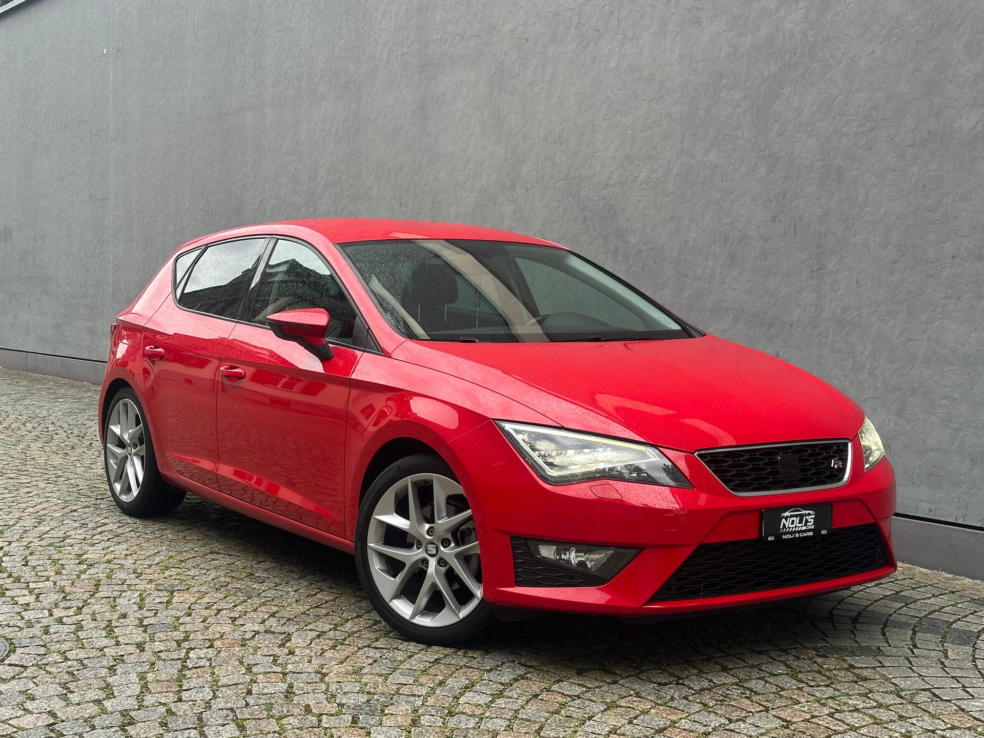 SEAT Leon 2.0 TDI FR Line DSG-image-2