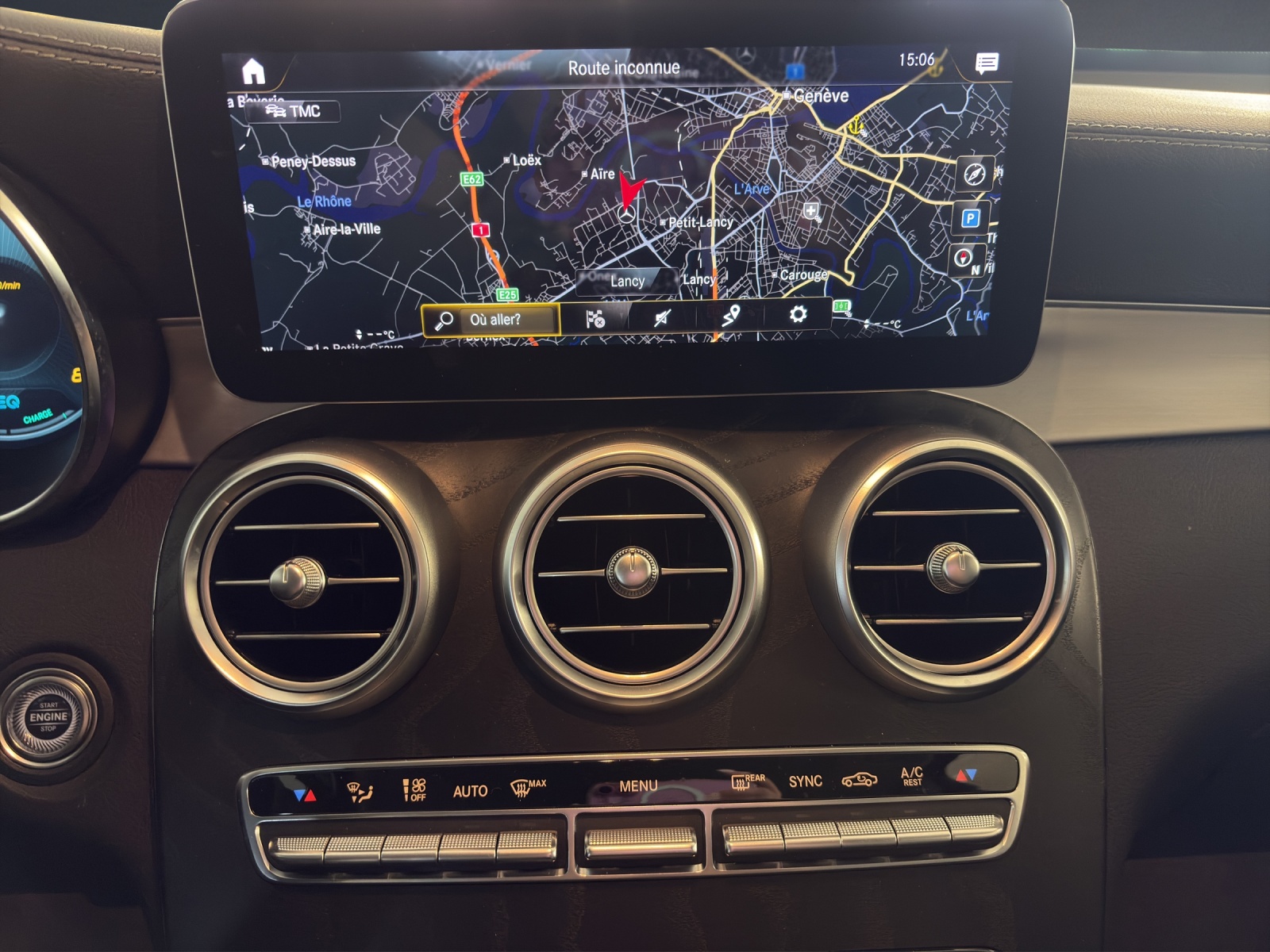 MERCEDES-BENZ GLC 200 4Matic-image-15
