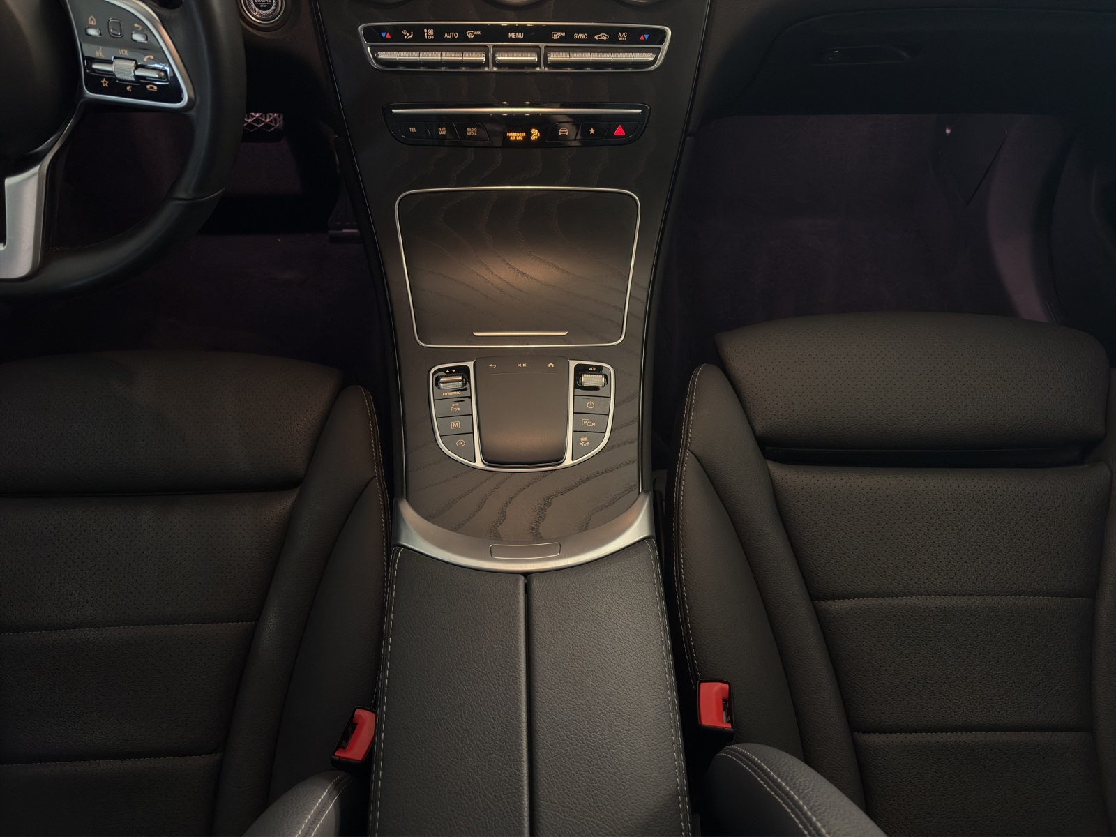 MERCEDES-BENZ GLC 200 4Matic-image-16